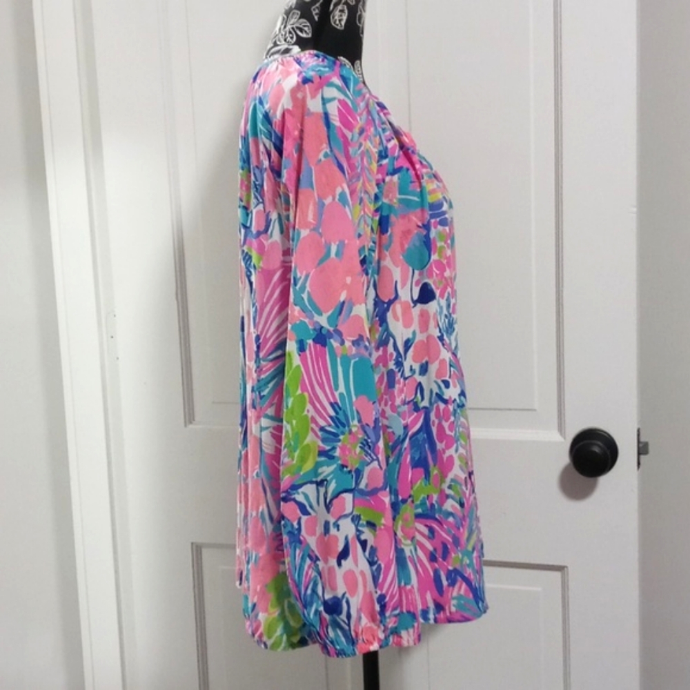 🔴SOLD🔴🦒VERY HTF Lilly Pulitzer🦒 - Willa Top - Picture 5 of 16